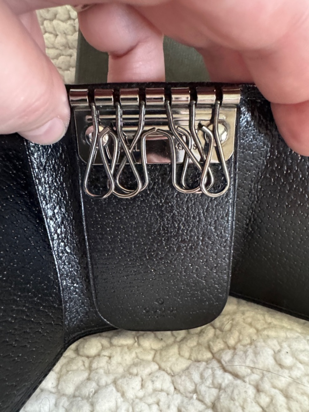 Gucci Black Pebble Leather Card & Key Holder with Signature Metal Trim - Picture 6 of 8